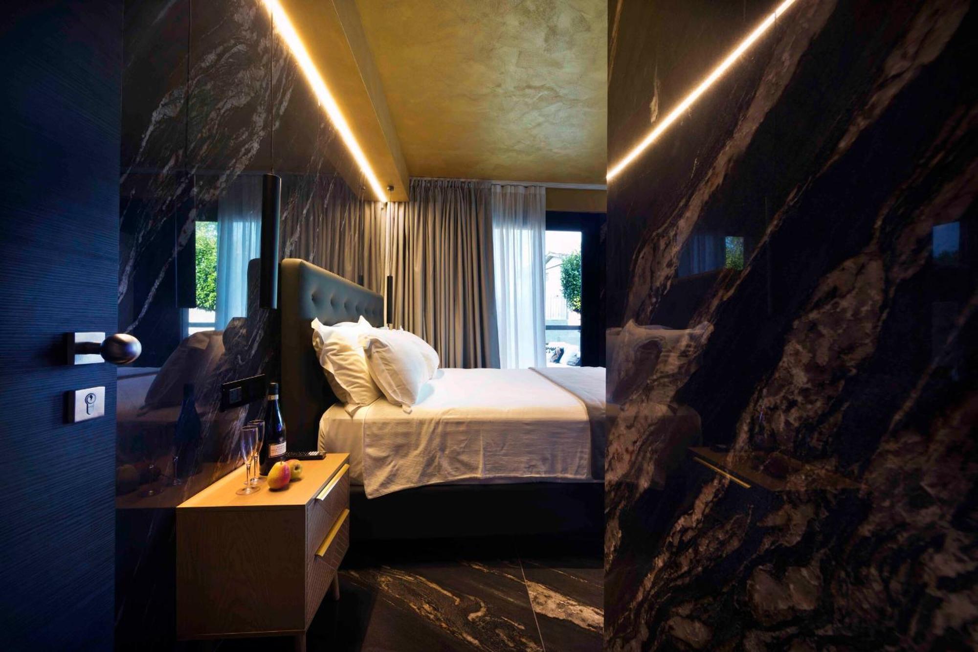 Boutique Hotel Sirmione Luaran gambar